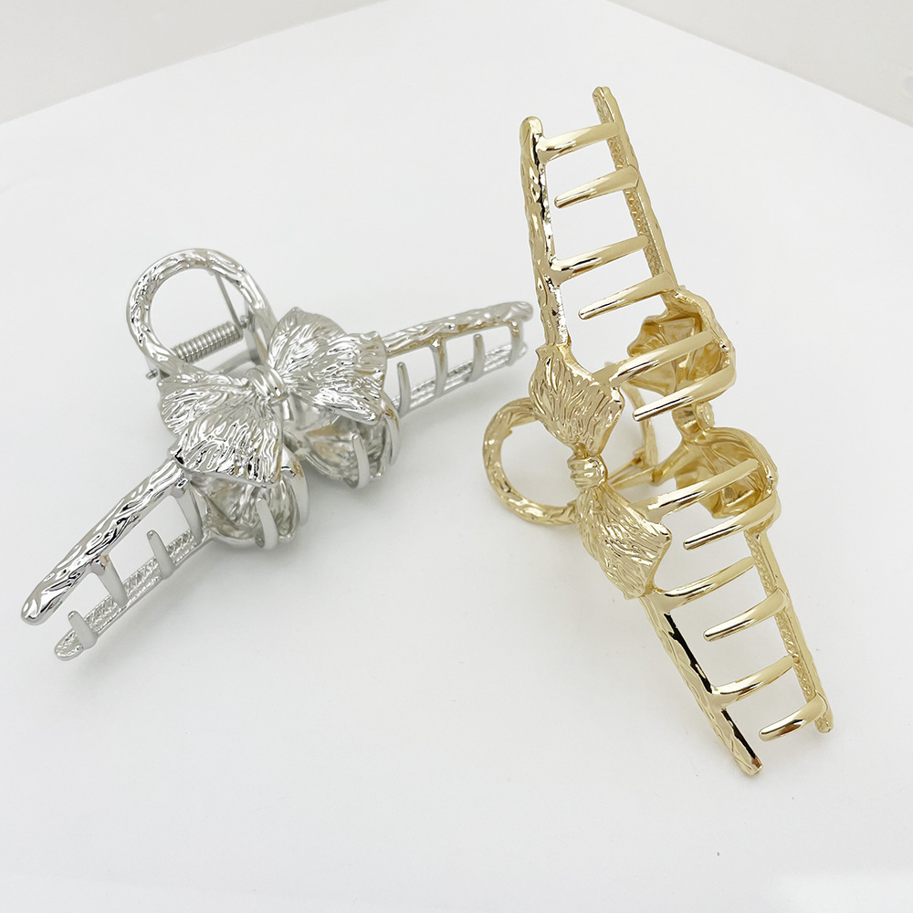 欧美风大号抓夹盘发合金鲨鱼夹女蝴蝶结发夹义乌工厂详情5