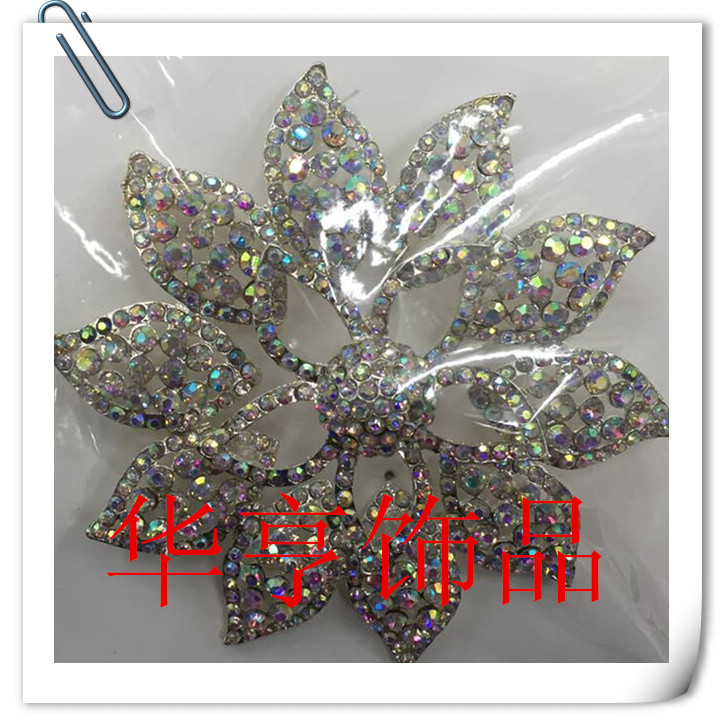 胸花、纽扣、窗饰、饰品