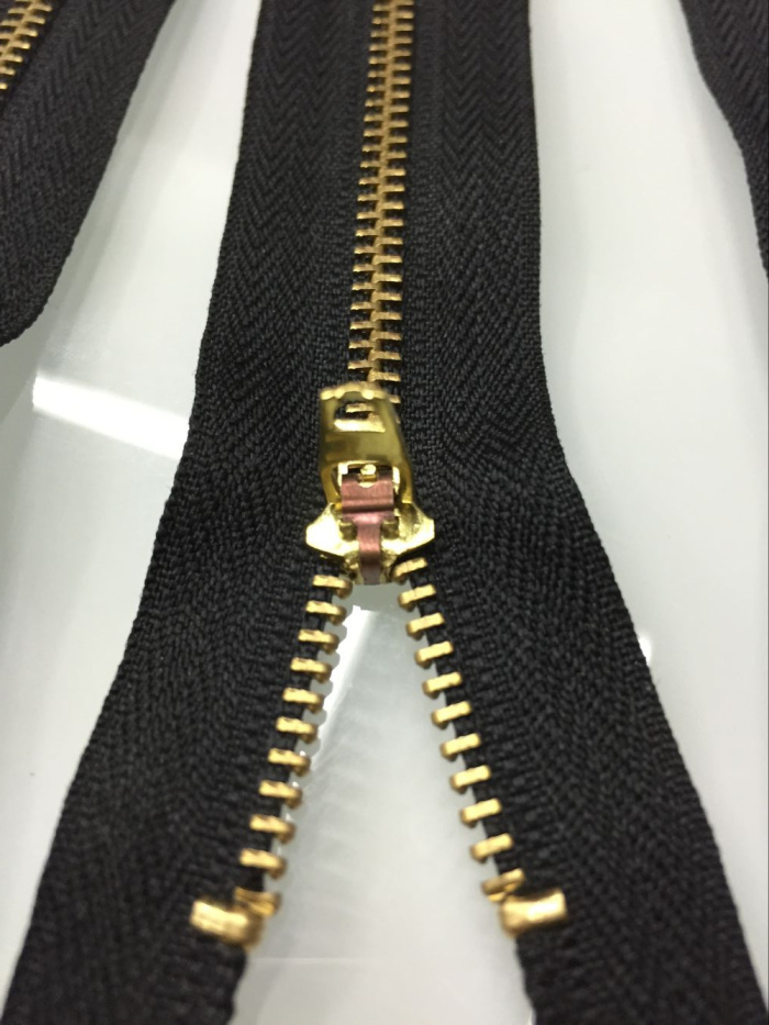 No. 3 zipper metal zipper jeans zipper brass copper head double lock sand-washable zipper pic 2