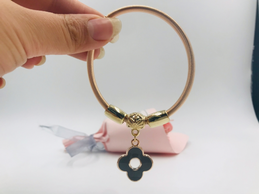 一朵小花配件吊坠手链手环手镯镯子初中生首饰手饰饰品金色详情1