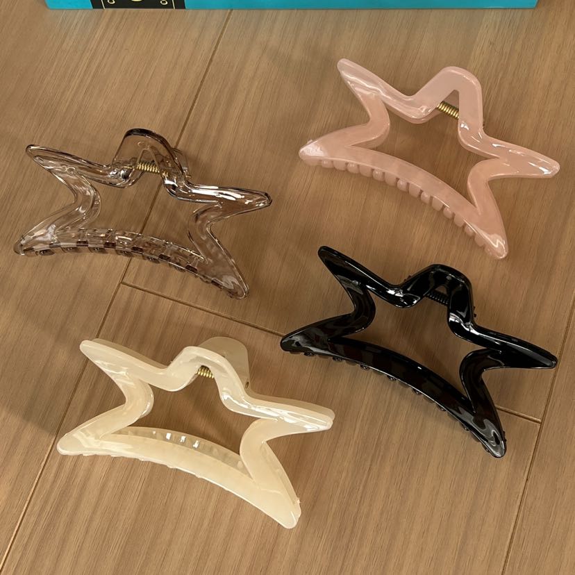 High-end and elegant hairpin at the back of the head, wavy hair clip, a new type of shark clip headwear and hair accessory that is popular among Internet celebrities pic 1