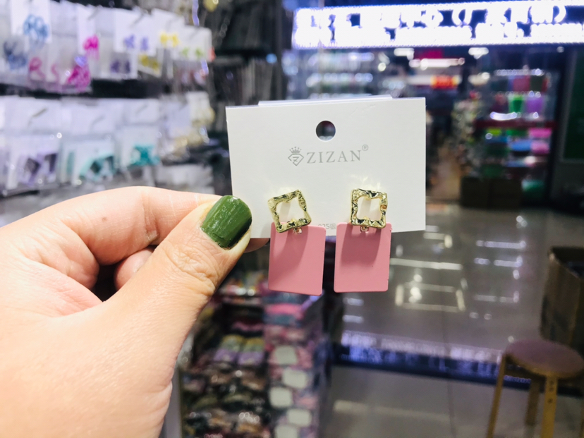 The summer 925 stud earrings are fresh and simple, perfect for pairing with skirts, ear needles, earrings, earrings and other accessories. They retain color and prevent allergies pic 5