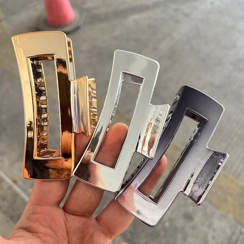 UV电镀简约高级感发夹抓夹女大号鲨鱼夹新款高端高亮发饰头饰品详情6