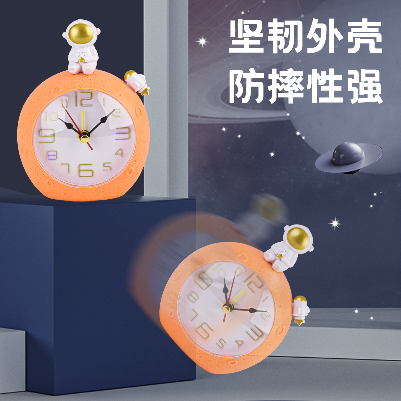 Creative astronaut alarm clock with small pendant, student desktop decoration alarm clock, student enrollment gift, birthday present details Picture