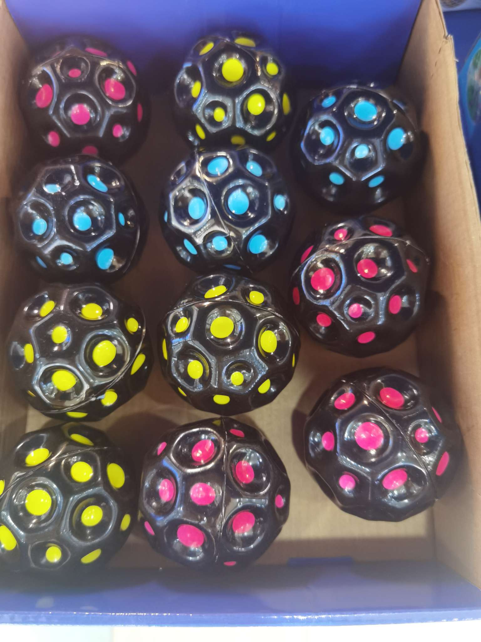 高弹球，可带灯带手腕，国内外供货厂家直销详情3