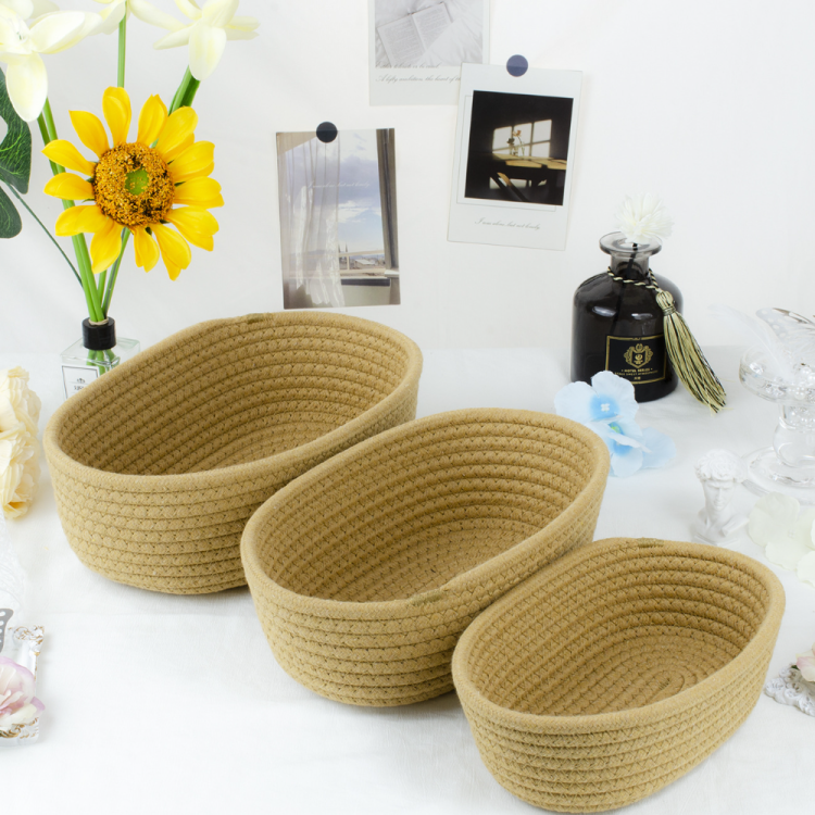 Cotton rope woven oval-shaped storage basket, simple and modern home snack and cosmetic desktop storage basket organization Application Scenario