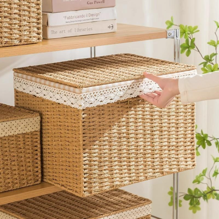 Household storage box, wardrobe, clothing and sundries organization storage box, rattan woven Japanese-style woven storage basket with lid Specification image