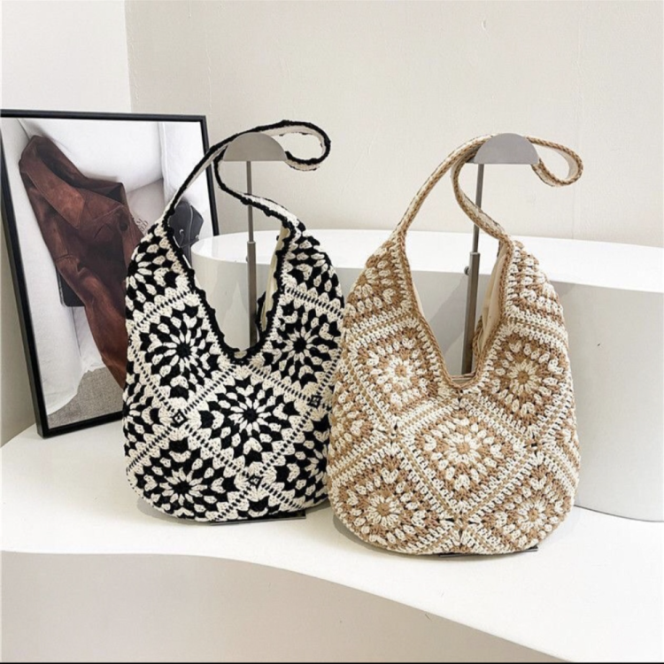 Large-capacity fashionable hollowed-out woven bag for women's spring/Summer 2025 new niche single-shoulder bag for beach vacation details Picture