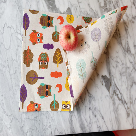 Single-layer printed multi-color cotton and linen fabric placemats, Japanese and European style heat-insulating table MATS, plate MATS, bowl MATS and cup MATS are indispensable for home use Application Scenario
