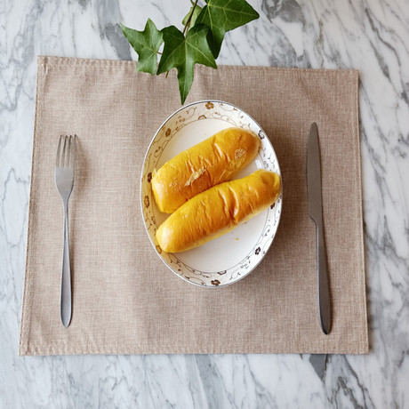 Double-layer solid-color cotton and linen fabric placemats, Japanese and European style heat-insulating table MATS, plate MATS, bowl MATS, cup MATS, and heat-resistant MATS for students and children