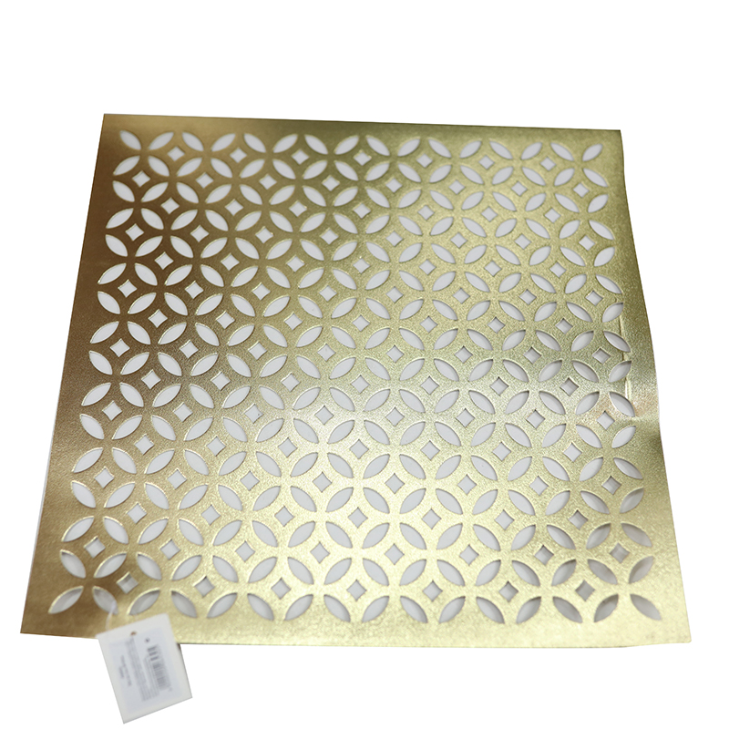 Creative European-style hollowed-out waterproof Western placemats, pvc plastic Teslin pads, heat insulation pads and coasters can be customized