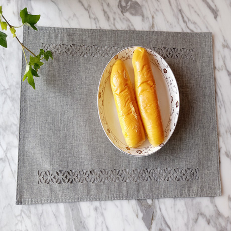 Double-layer laser-embroidered cotton and linen fabric placemats, Japanese and European style heat-insulating table MATS, plate MATS, bowl MATS and coasters, fashionable details Picture