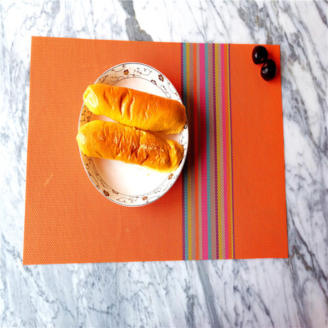 Rainbow Strip Teslin placemats, fashionable heat-insulating PVC Western placemats, anti-slip MATS, bowl MATS, plate MATS, cup MATS, tea art MATS Application Scenario