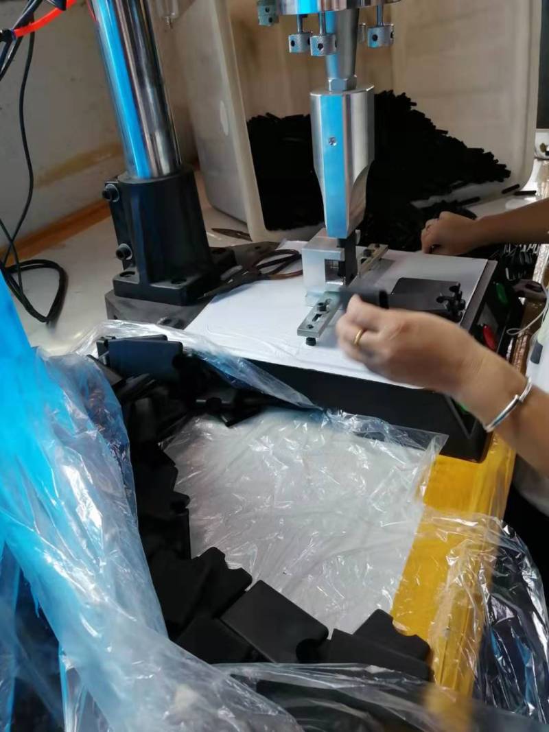 卡片瓶 香水瓶 方便携带 随身携带方便  香水瓶详情3