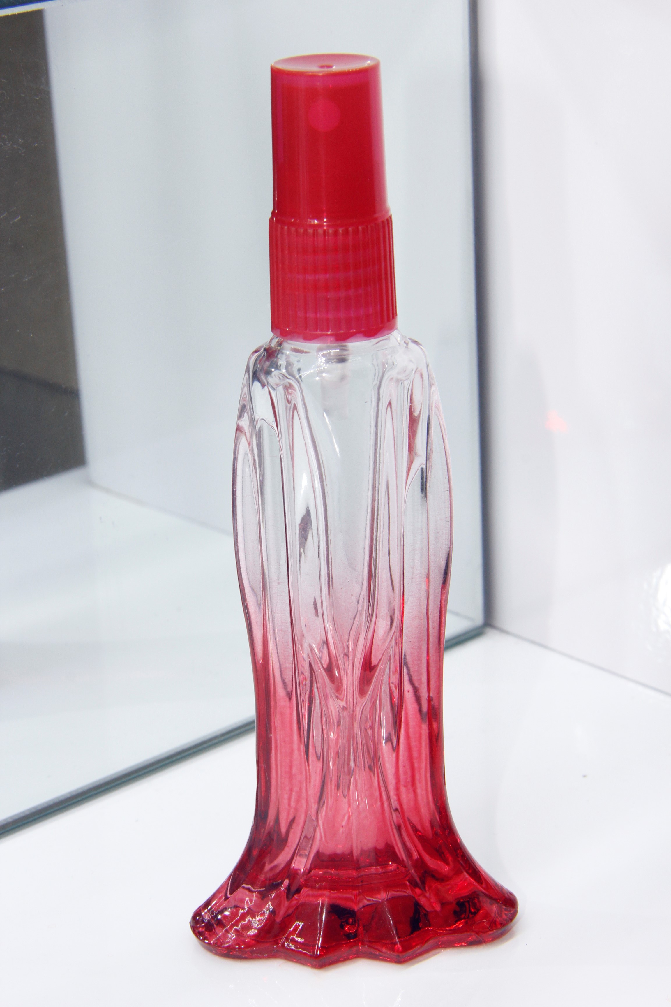 鱼瓶玻璃香水瓶 厂家直销16ml