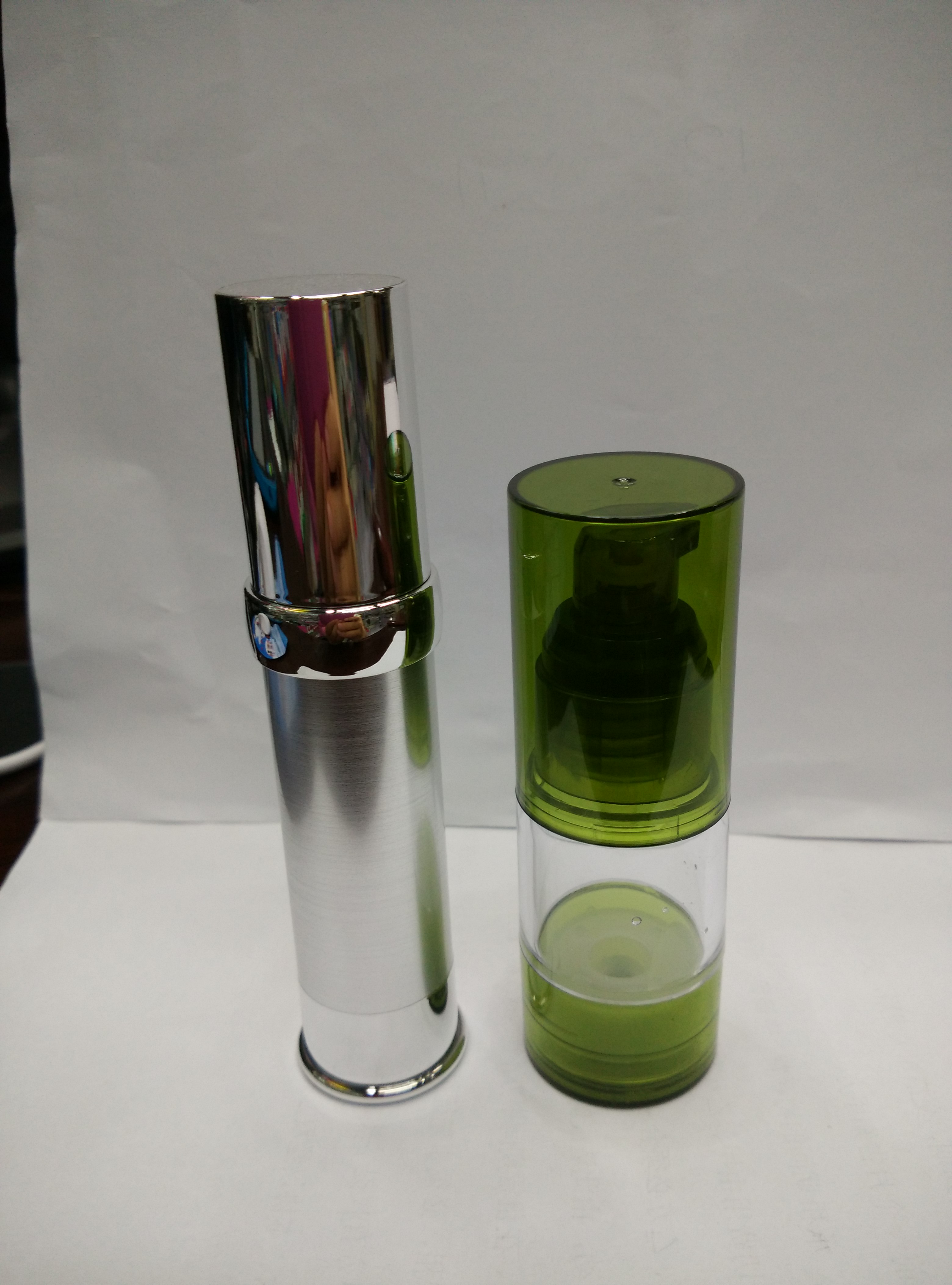 真空瓶，化妆品 包装瓶 乳液瓶 分装瓶15ml