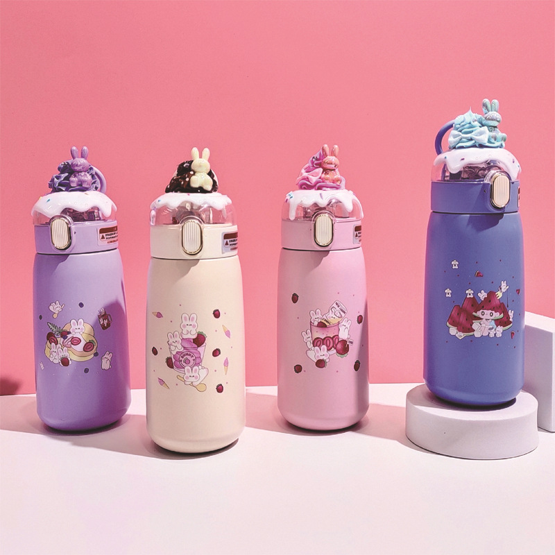 厂家直销跨境316不锈钢保温杯 吸管提手盖卡通图案兔子草莓大肚杯详情5