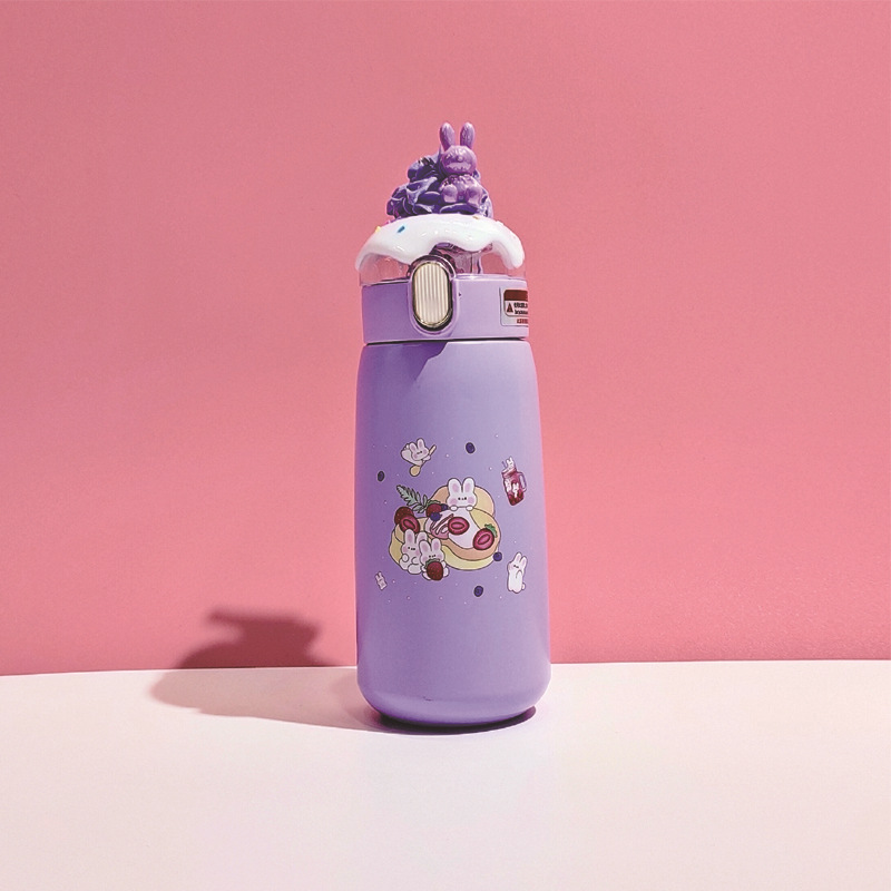 厂家直销跨境316不锈钢保温杯 吸管提手盖卡通图案兔子草莓大肚杯详情11