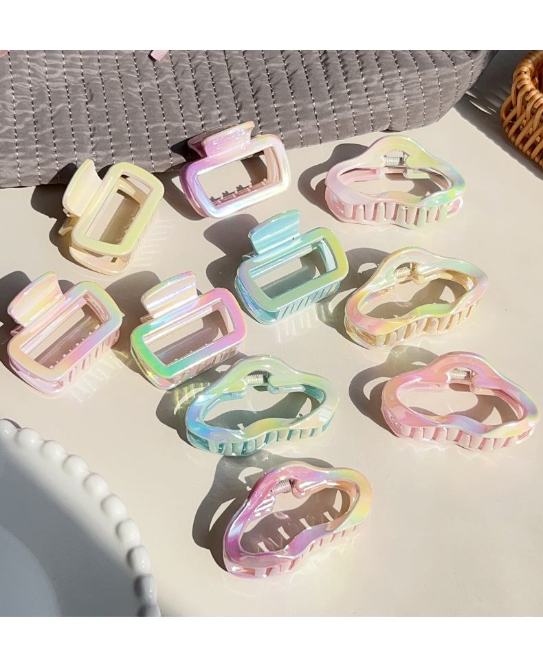 春夏渐变色方形抓夹镂空云朵半扎发夹鲨鱼夹发饰新品详情8