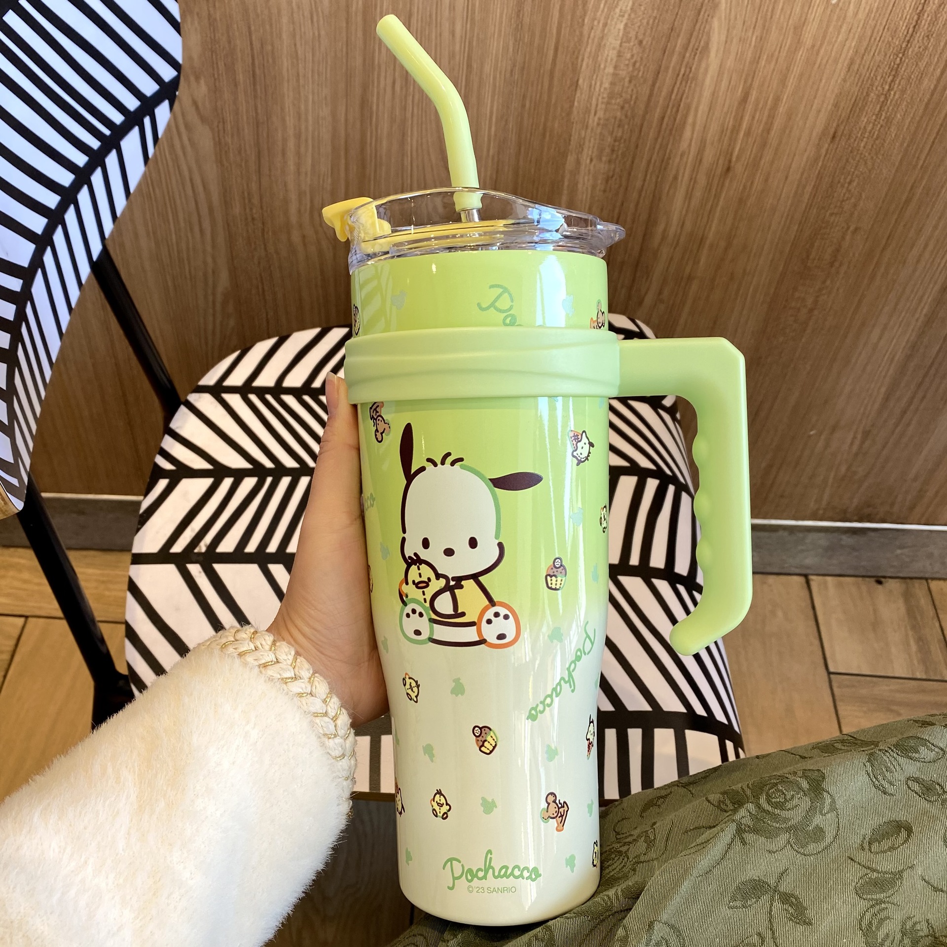 三丽鸥冰霸杯巨无霸保温杯大容量水杯冰杯新款女生高颜值吸管杯子