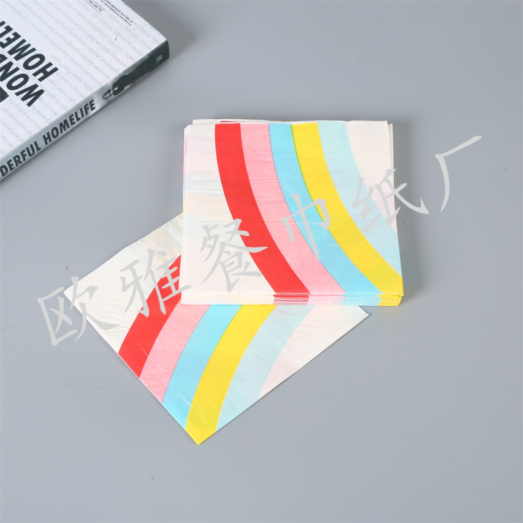 厂家直销跨境出口纸巾彩色印花餐巾纸 原生木浆定制印花面巾纸