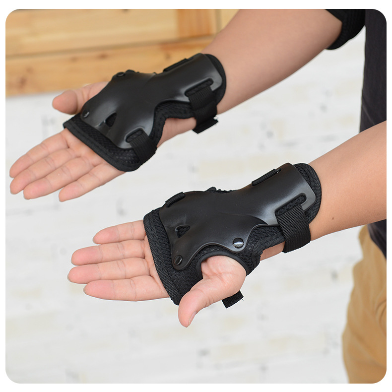 Adult protective gear six-piece set, roller skates protective gear, balance bike protective gear, professional anti-fall knee pads for adults, skating skateboards pic 1