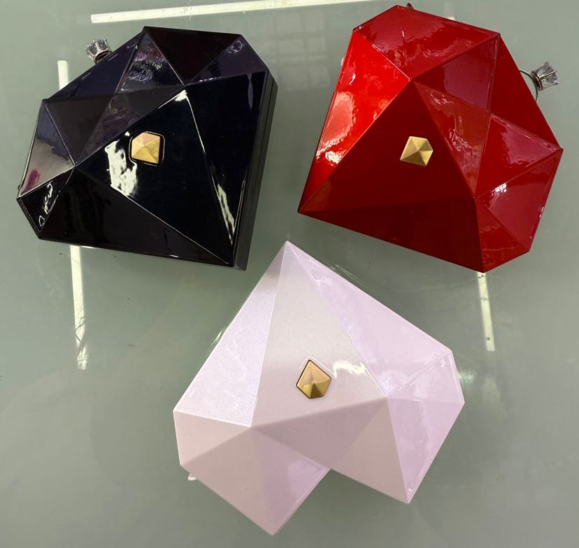 首饰盒系列，弹跳戒指盒，情人节礼物，母亲节礼物，节日礼物等详情2