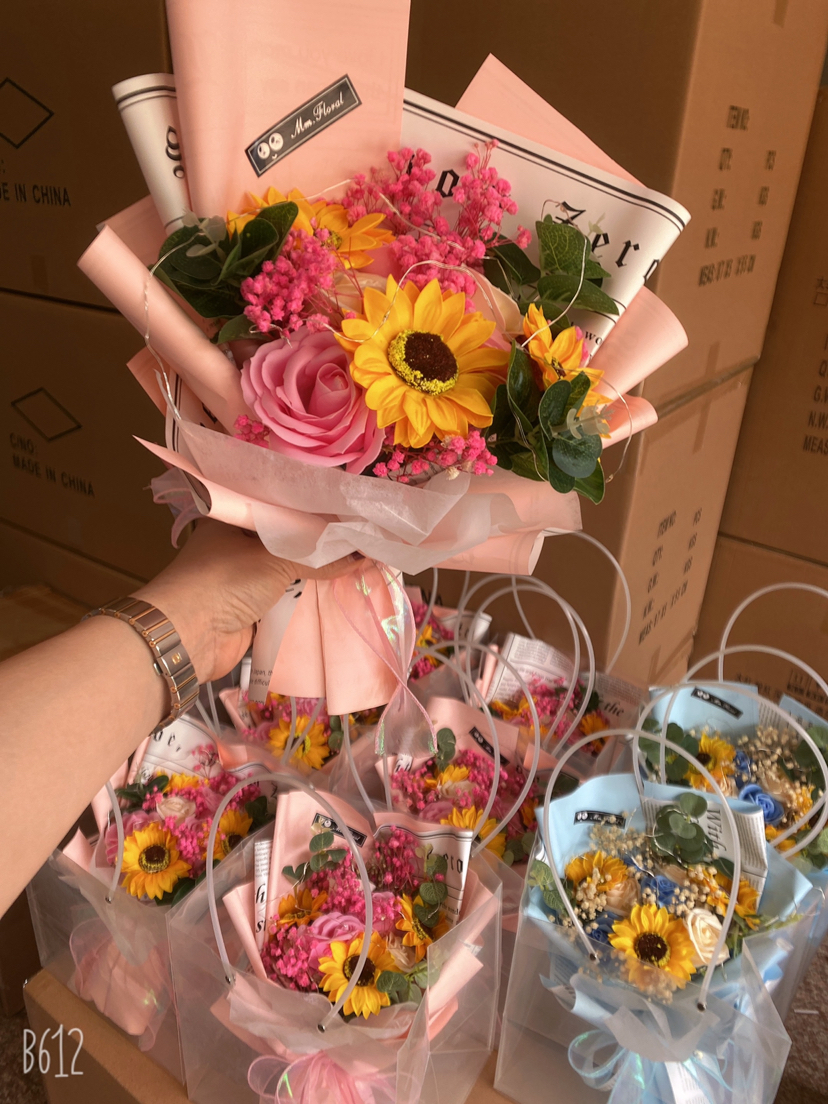 毕业季花束，礼物必备详情9