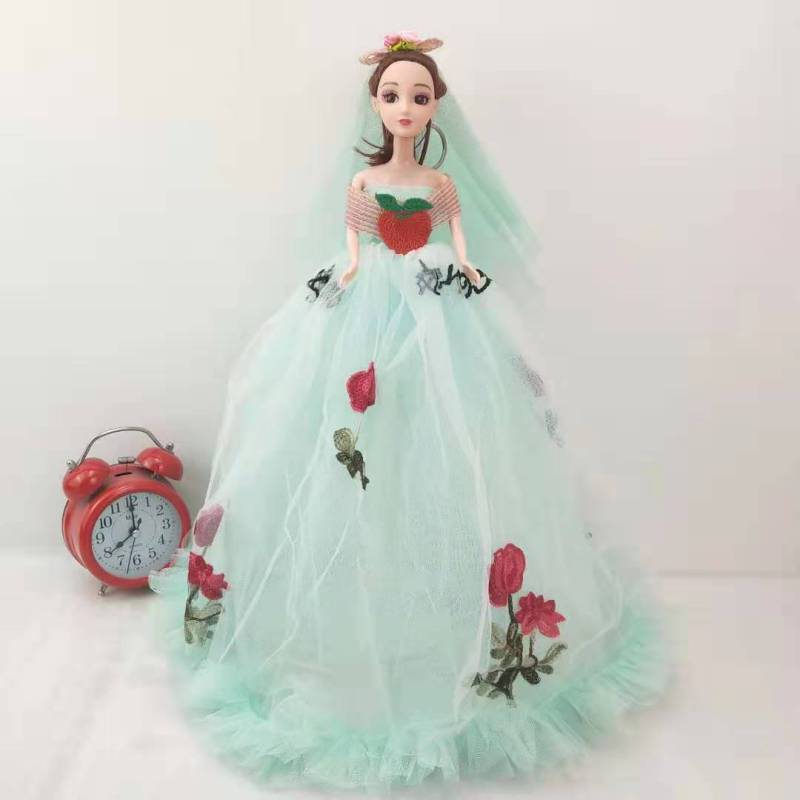 Barbie doll, exquisite oversized skirt, gift, gift ornament, pendant, birthday present, little girl toy princess pic 3