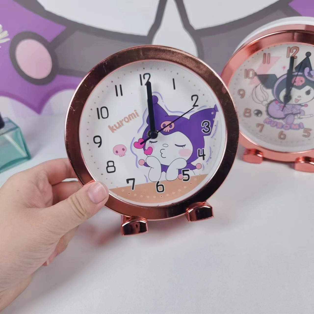 跨境新款创意卡通库洛米三丽鸥卡通闹钟学生卧室超静音懒人台钟详情9