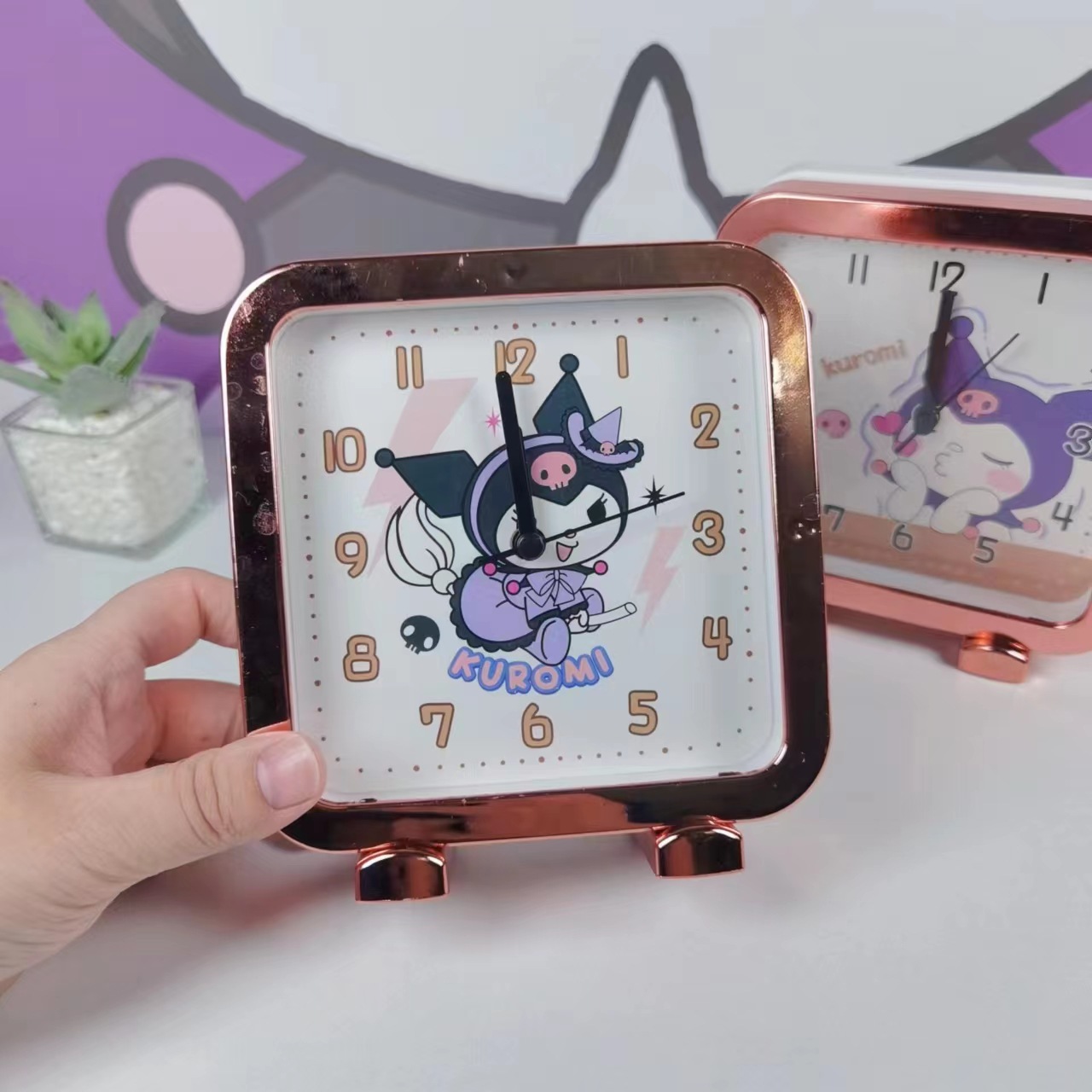 跨境新款创意卡通库洛米三丽鸥卡通闹钟学生卧室超静音懒人台钟详情16