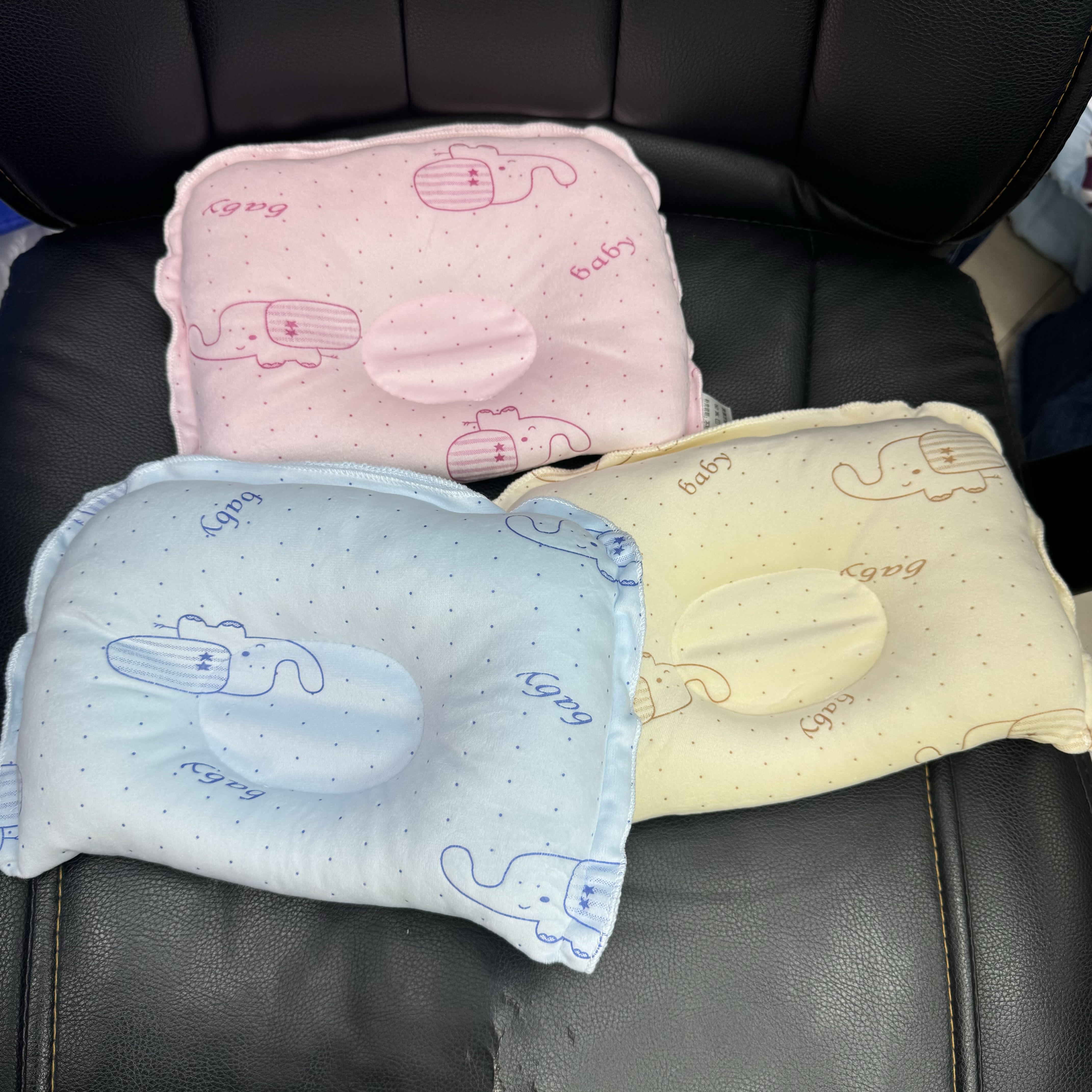 Factory direct sales of newborn baby pillows, bear shaping pillows, cartoon side-flipping pillows/baby pillows shaping and turning pic 2