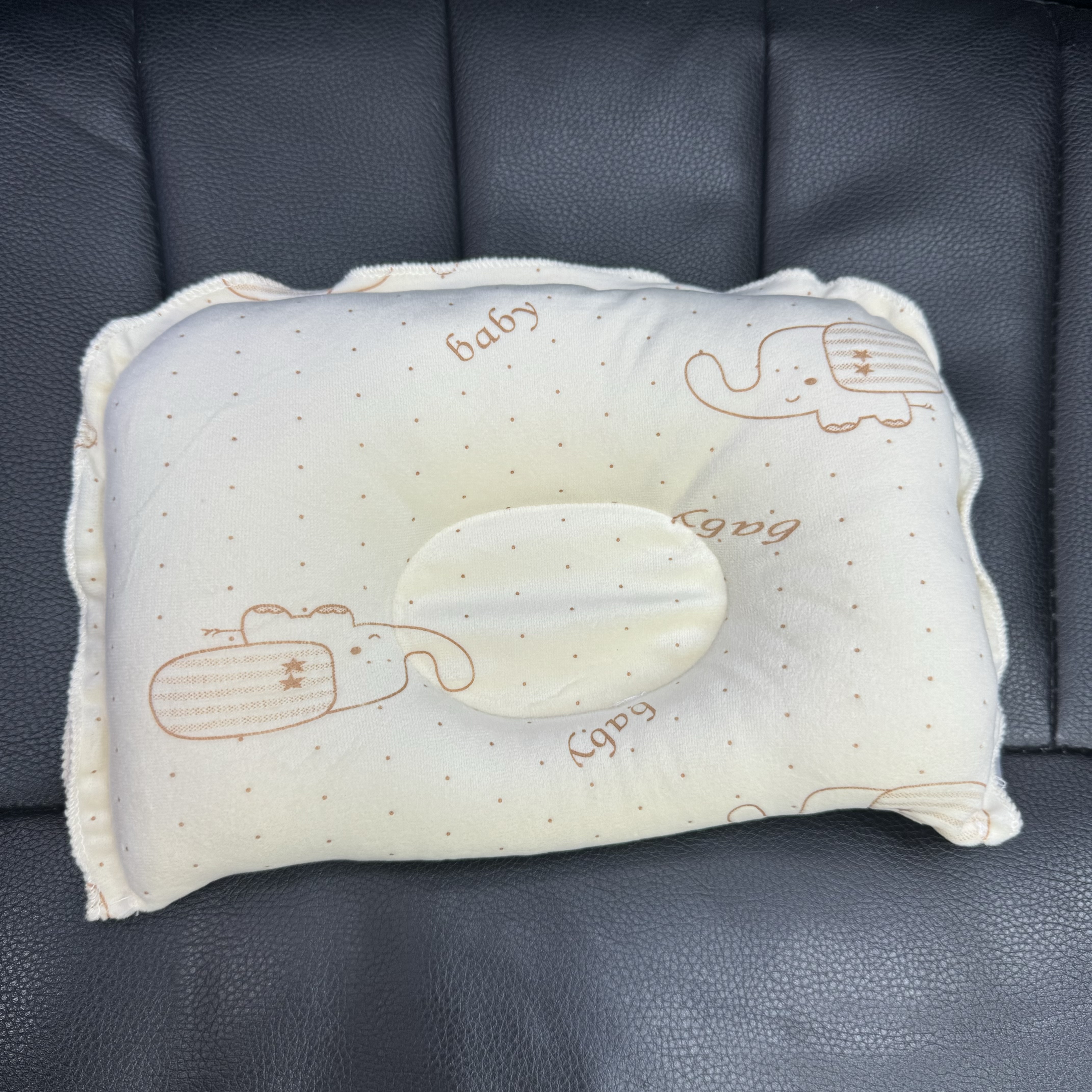 Factory direct sales of newborn baby pillows, bear shaping pillows, cartoon side-flipping pillows/baby pillows shaping and turning pic 5