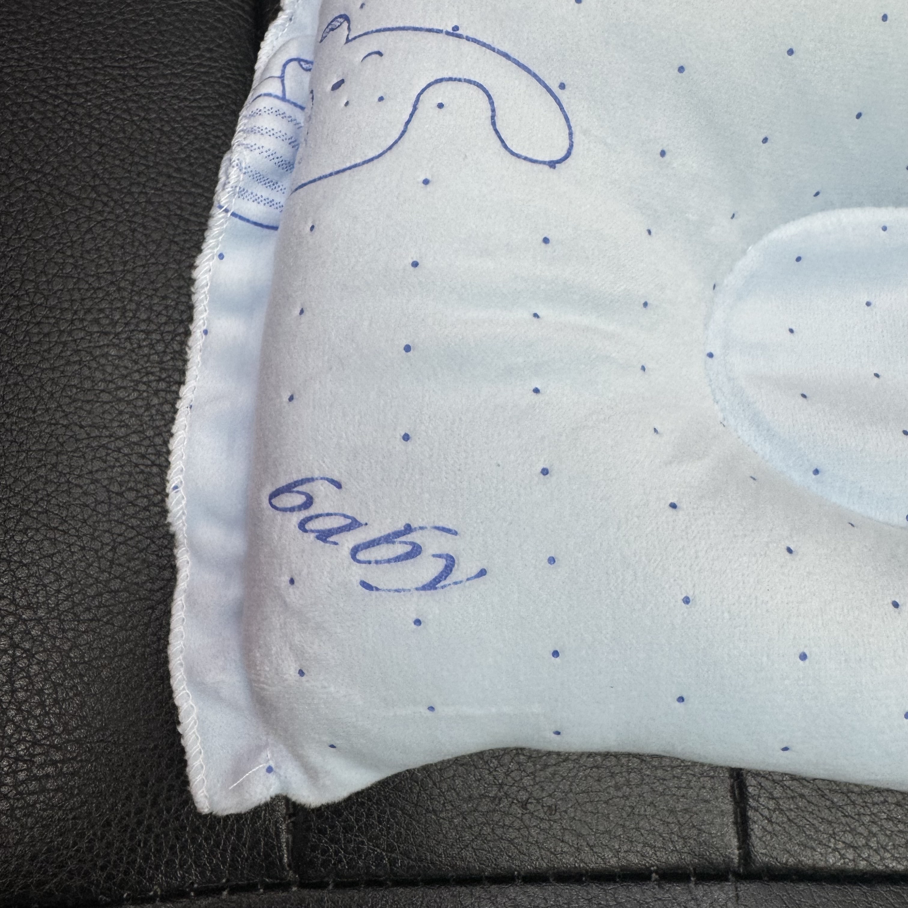 Factory direct sales of newborn baby pillows, bear shaping pillows, cartoon side-flipping pillows/baby pillows shaping and turning pic 10