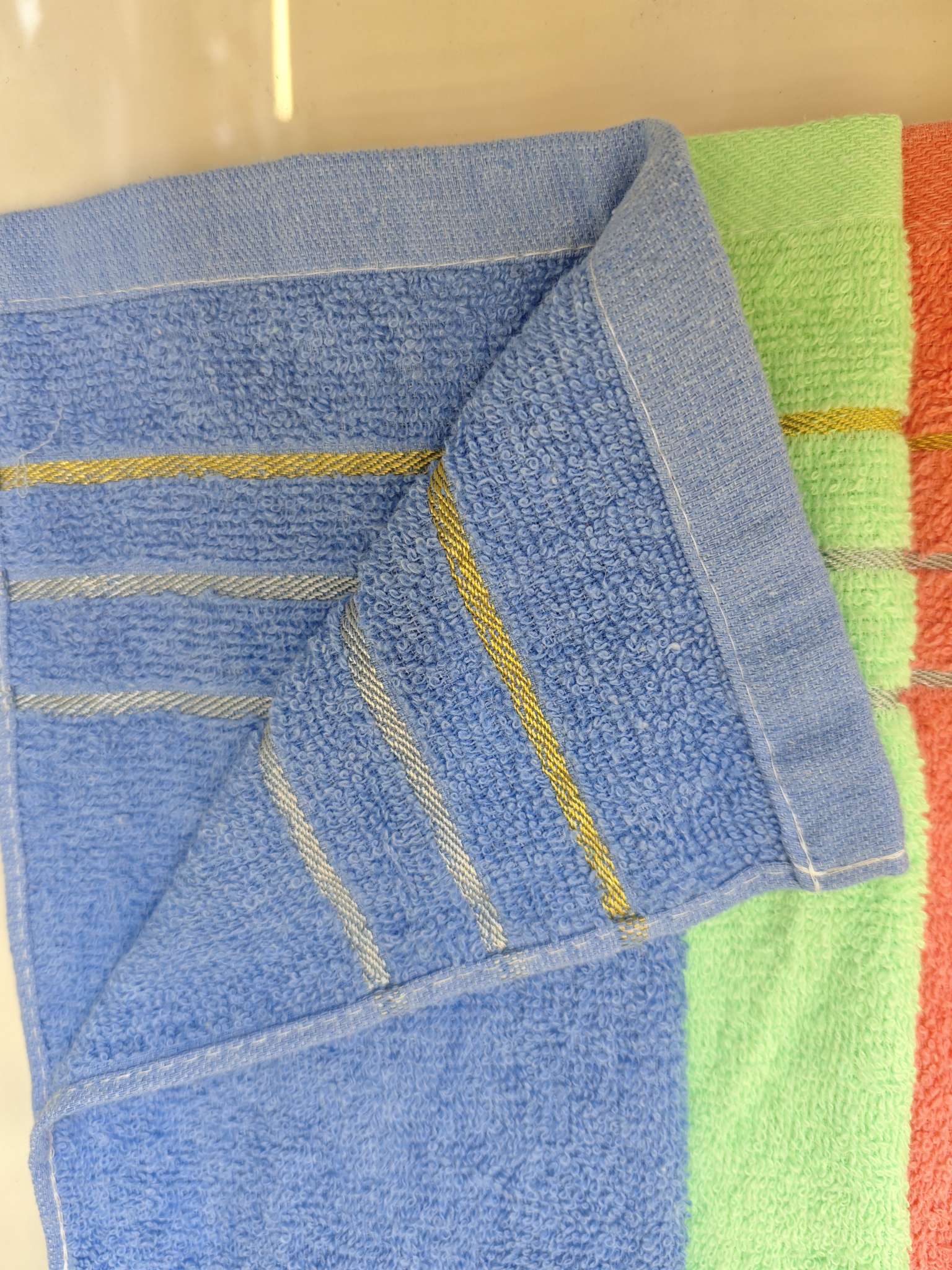 A small square scarf embroidered with cotton yarn and gold and silver threads pic 2