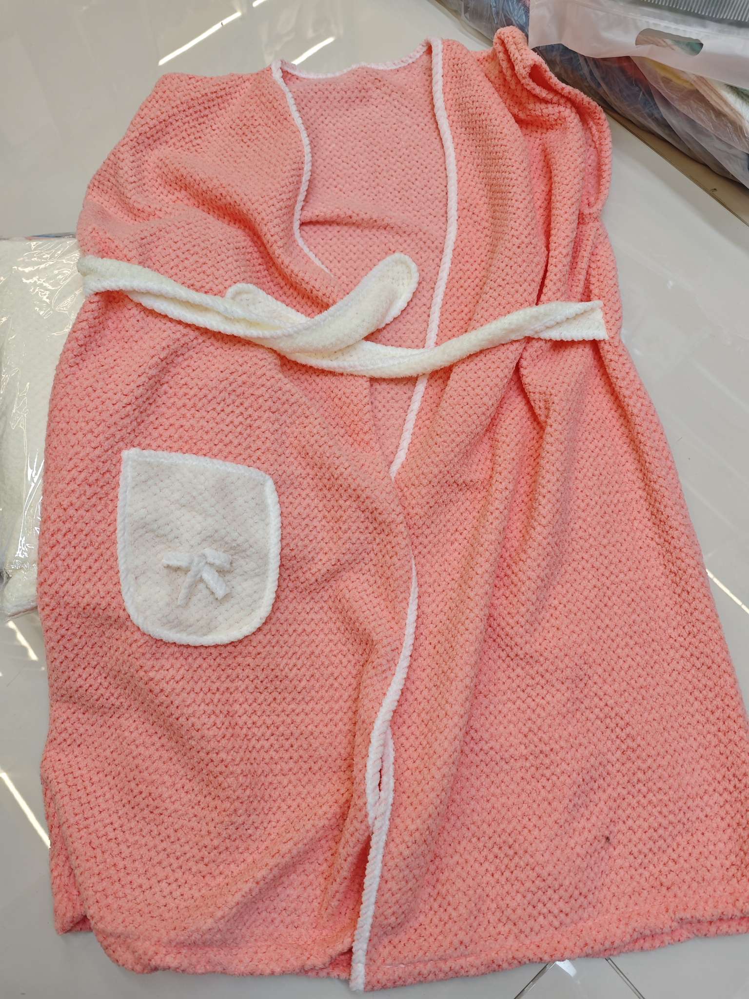 Ultra-fine fiber coral fleece uniform size bathrobe pic 2