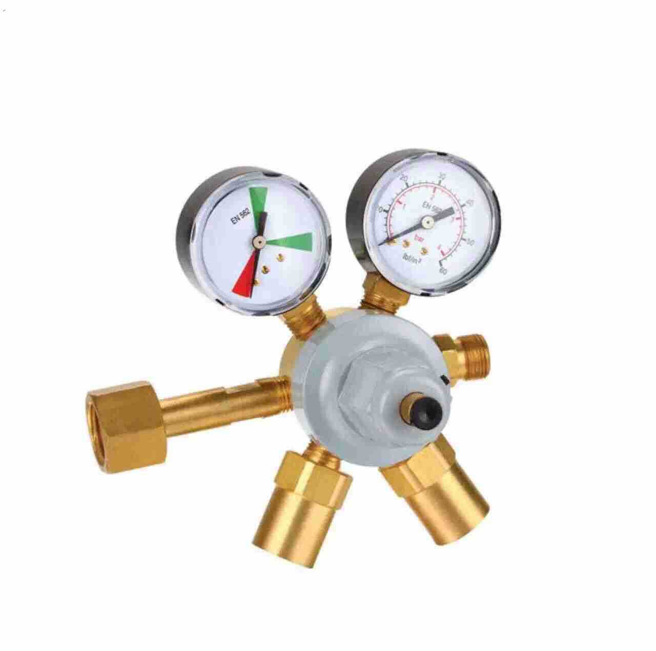 For foreign trade export, the threaded acetylene pressure gauge can be customized with a full copper pressure reducer pic 1