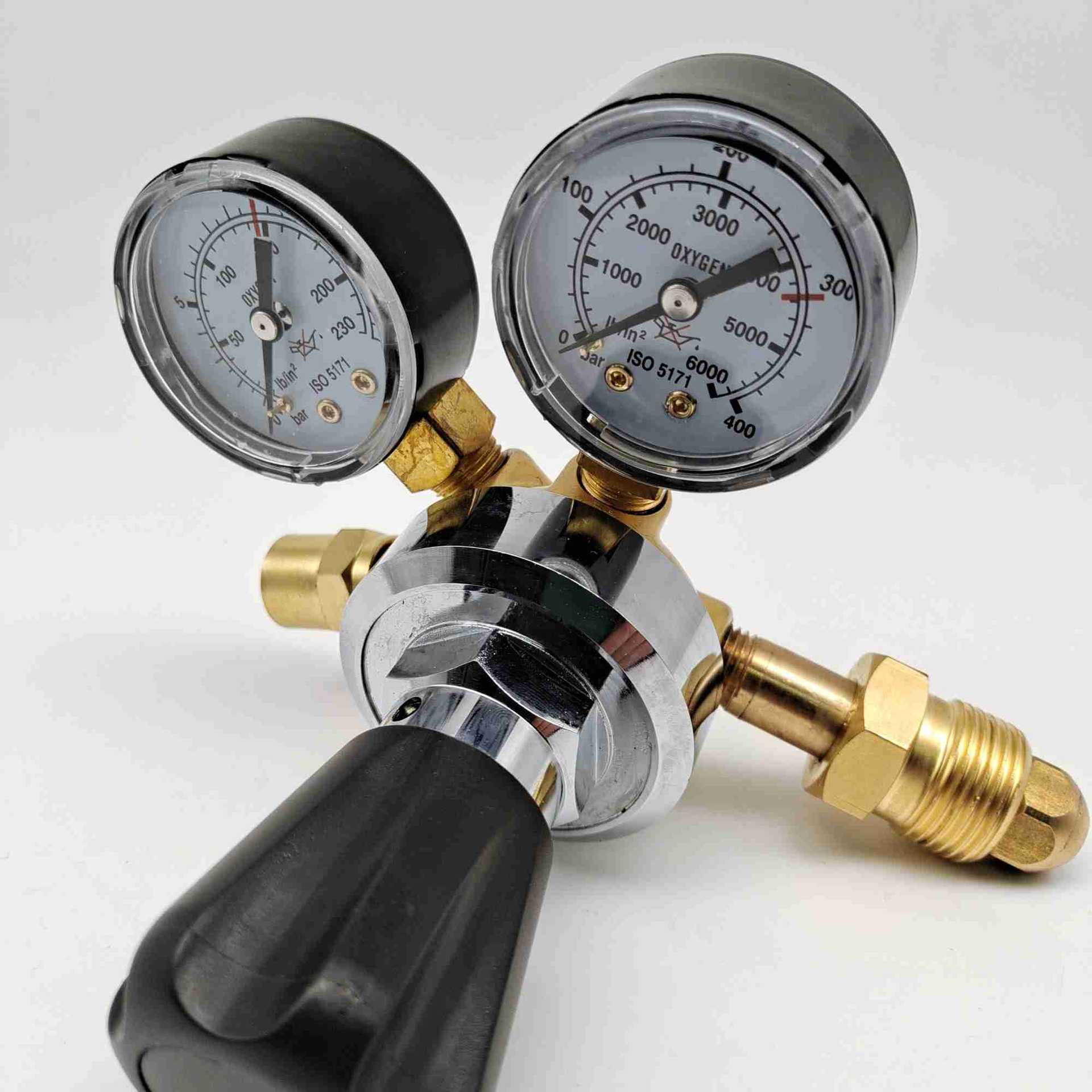 North American style all-copper CGA580 barometer, oxygen pressure reducer pic 1
