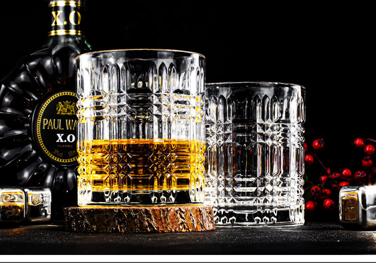 Wholesale of creative whisky wine glasses, carved glass wine glasses, high-end appearance wine glasses, light luxury red wine glasses and beer glasses pic 12