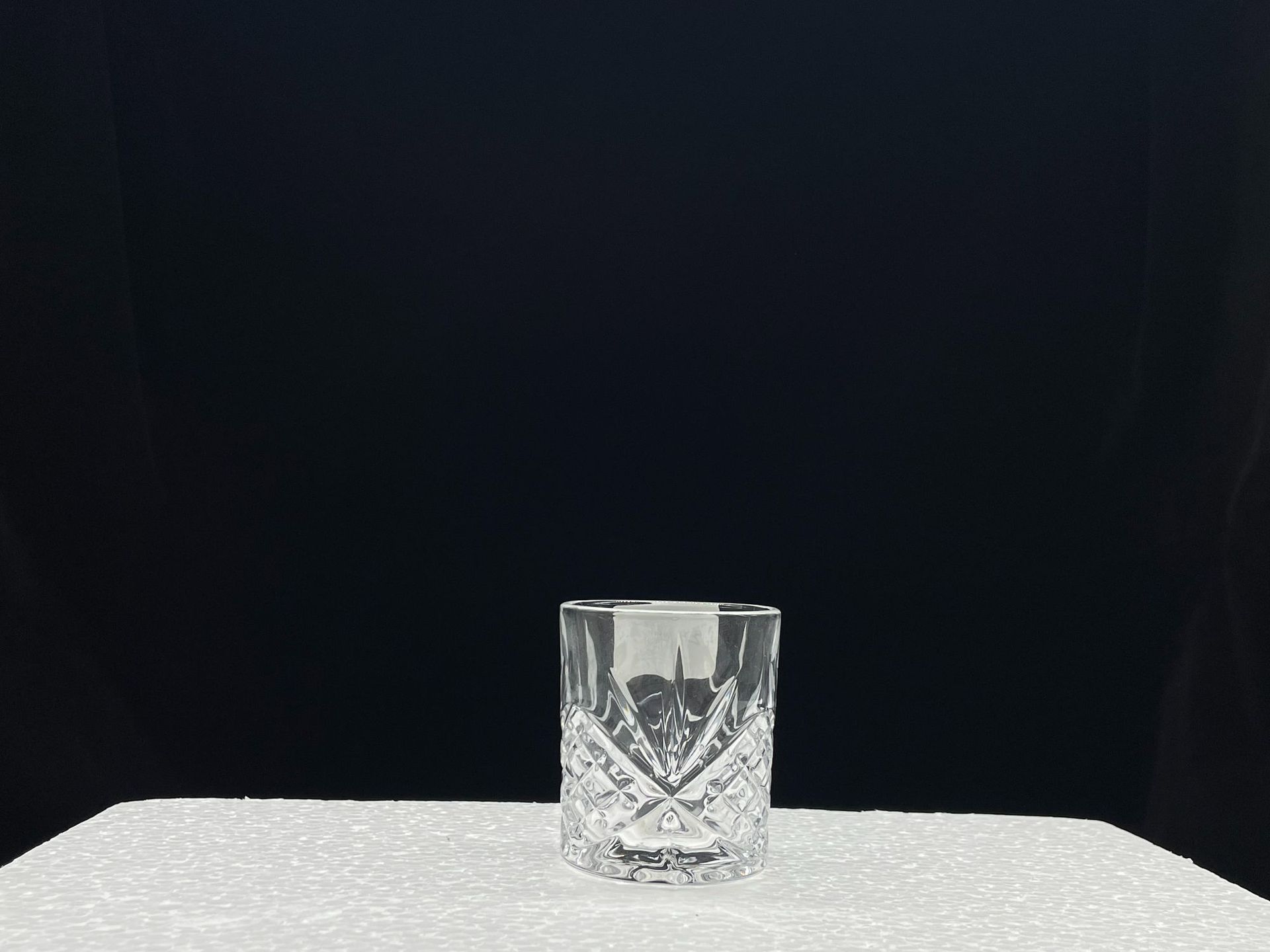 Carved white spirit cups, household glass cups, small Western-style wine cups, sets of cups, two bullet cups, one sip cup, spirits cups pic 3