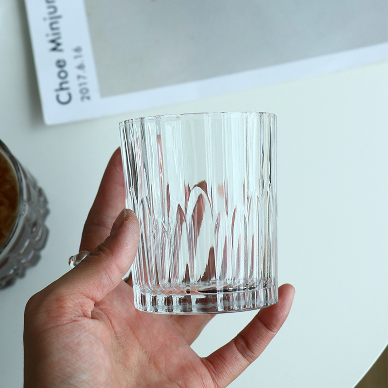 Cross-border bestseller creative crystal replica pattern glass cup, high appearance level creative fruit wine vertical stripe small cup, transparent whisky glass cup pic 2