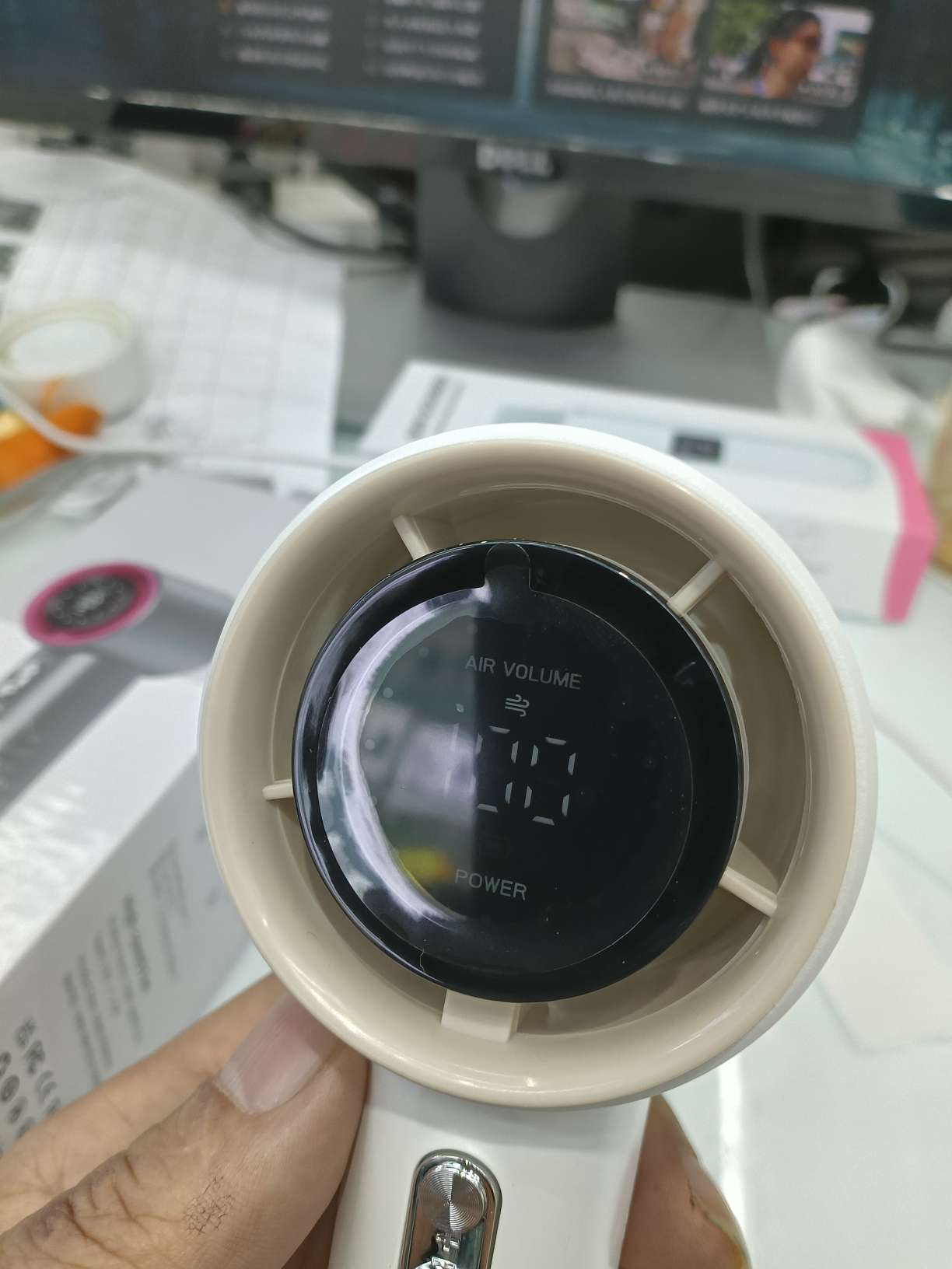 Handheld small fan with digital display of six speeds, high-speed small fan pic 3