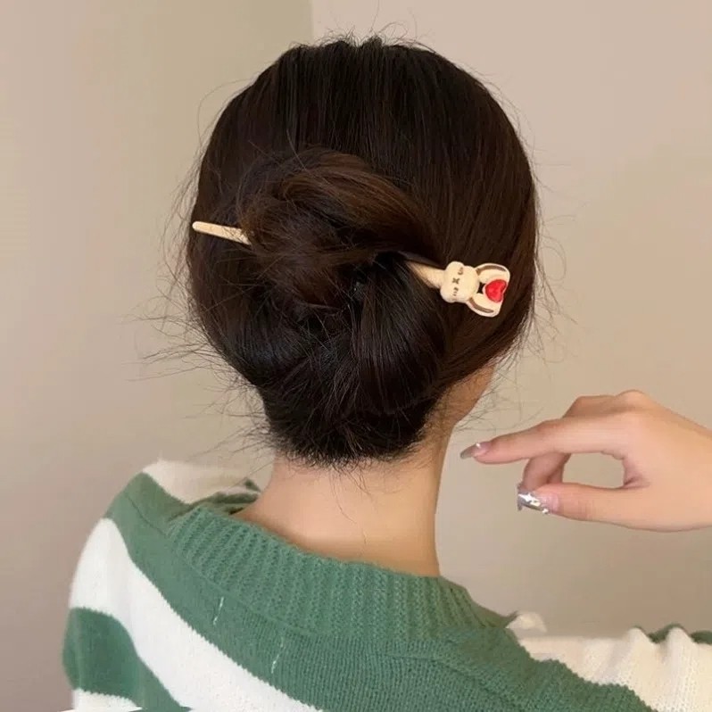 新中式新款发饰个性手工小众设计感生日礼物发钗可爱心小兔发簪详情2