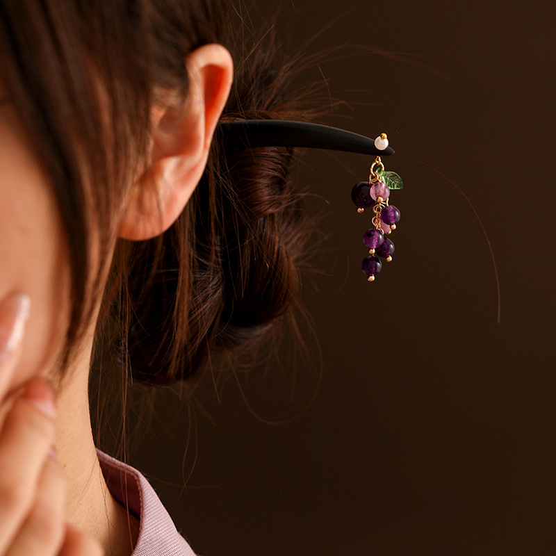 Niche design grape ebony hairpins, new Chinese-style horse face group accessory plate hairpins, ancient-style Hanfu headwear hairpins pic 2