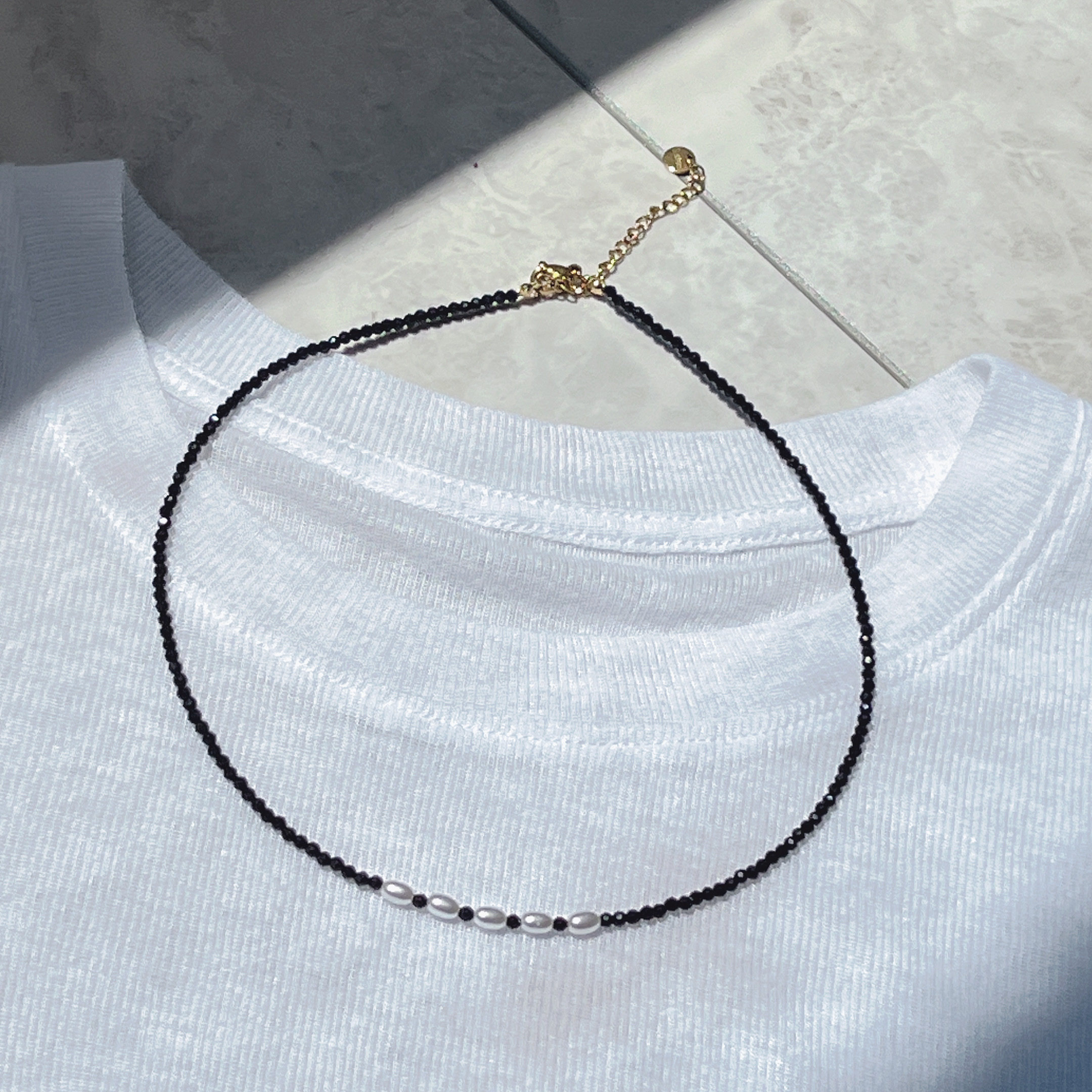 Yunyi Shijia white rice bead Necklace and black crystal collarbone chain factory direct sales and wholesale in stock, king of cost performance pic 1