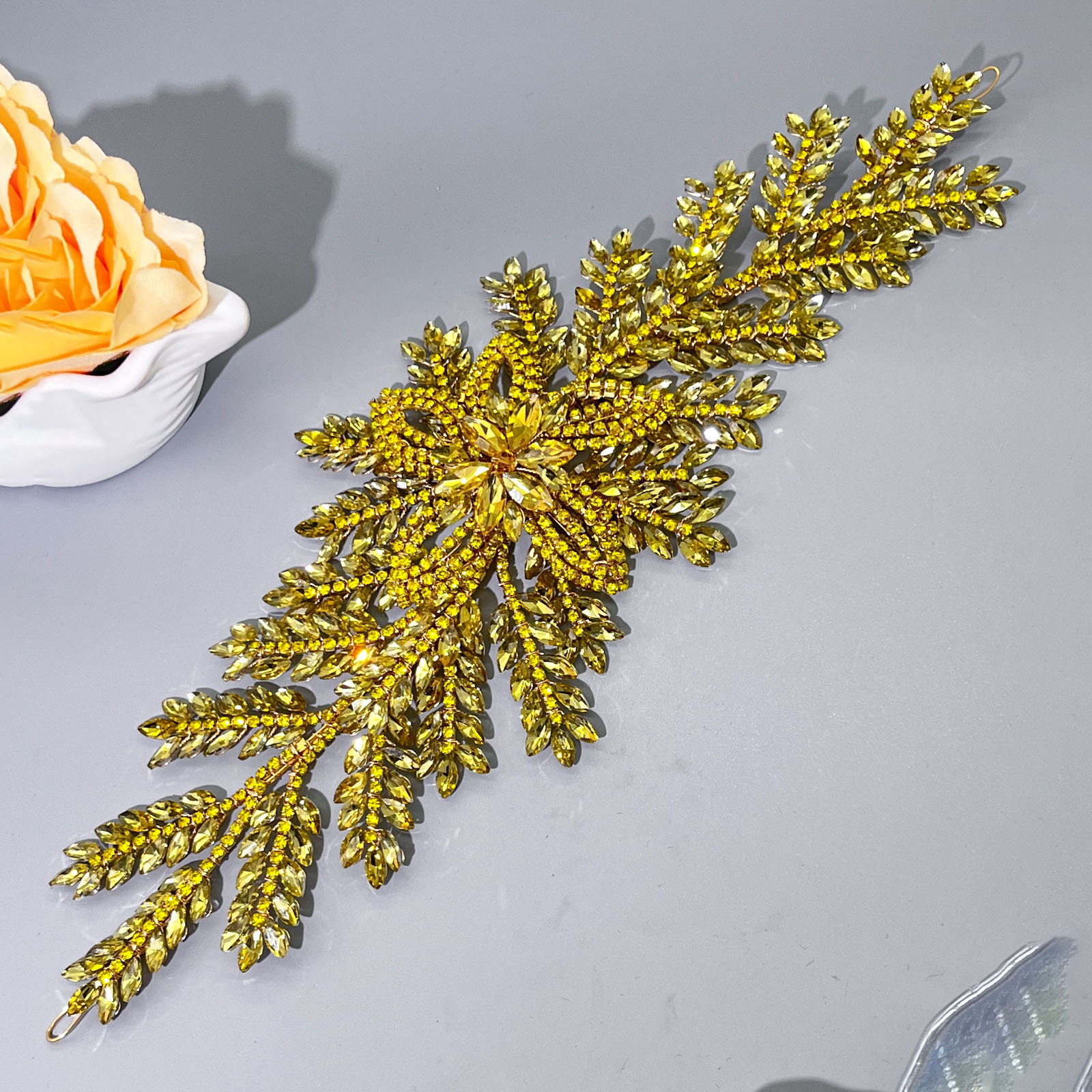 2025 Handcrafted rhinestone Bridal headwear, Heavy diamond-encrusted leaf and flower Wedding hair accessory DZ135 pic 4