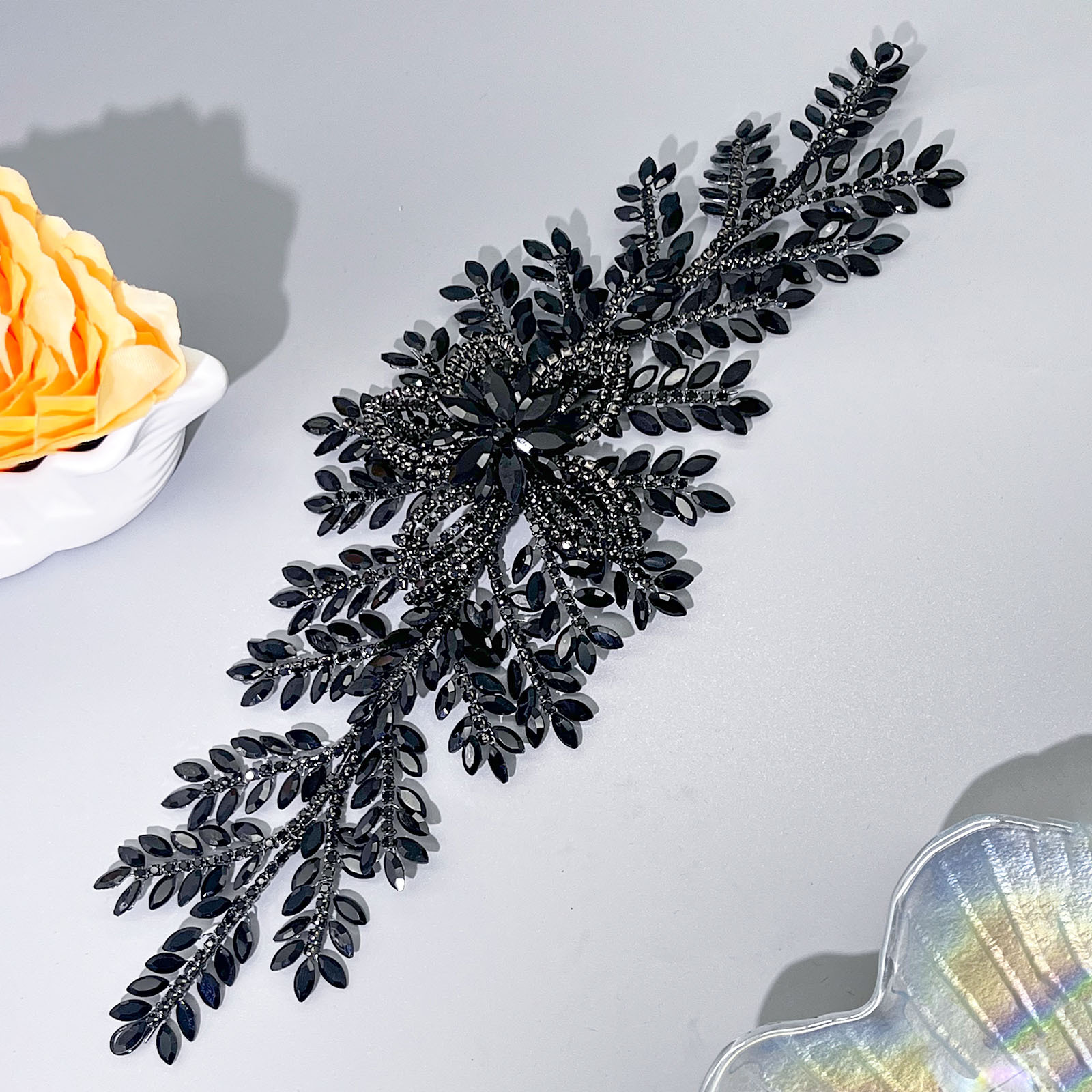 2025 Handcrafted rhinestone Bridal headwear, Heavy diamond-encrusted leaf and flower Wedding hair accessory DZ135 pic 5