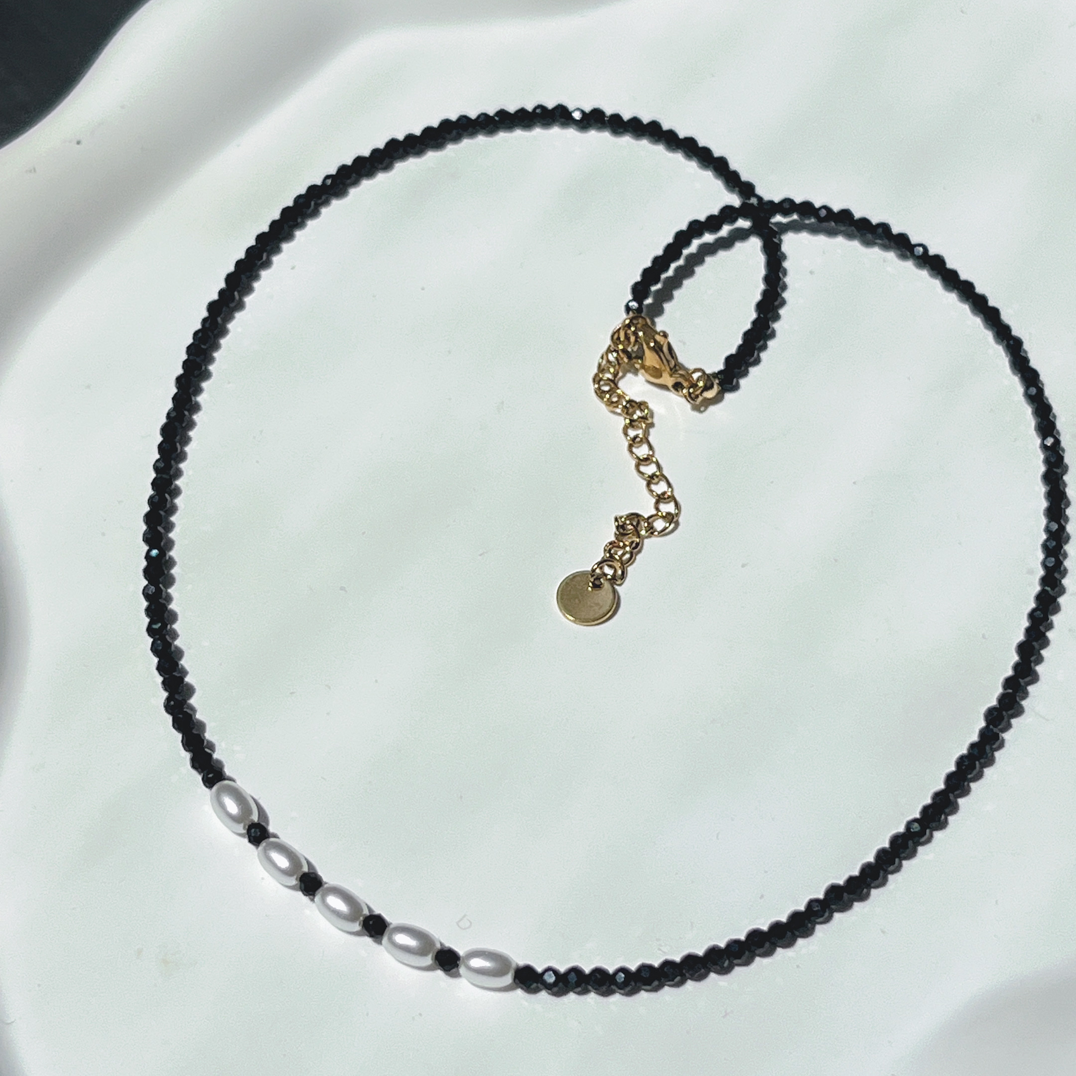 Yunyi Shijia white rice bead Necklace and black crystal collarbone chain factory direct sales and wholesale in stock, king of cost performance pic 5