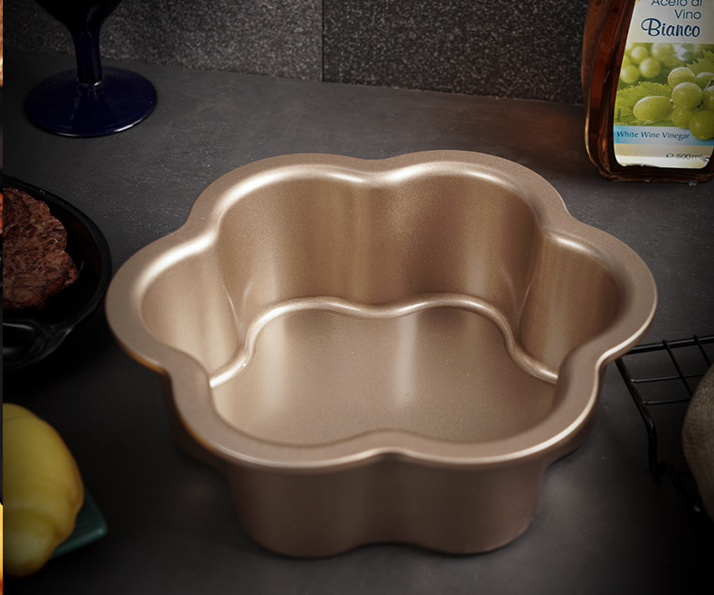 Plum blossom live base cake mold, 6-inch and 8-inch lace cake mold, household golden non-stick baking tray, oven baking tools pic 5