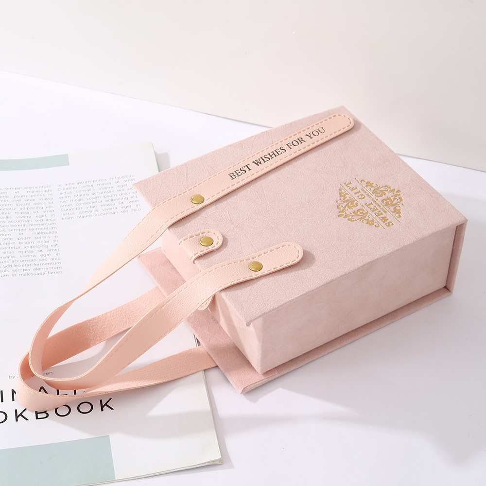 Creative hand-held ladies' souvenir set, silk scarf, perfume, watch, high-end gift set, best friend's birthday present pic 5